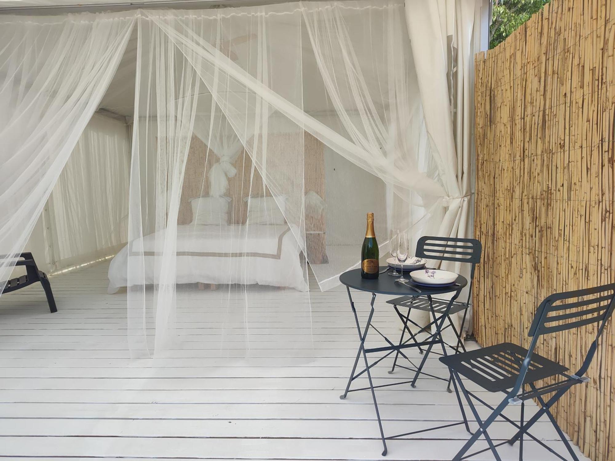 Luxury tent Glamping At Seraphin's Navacelles