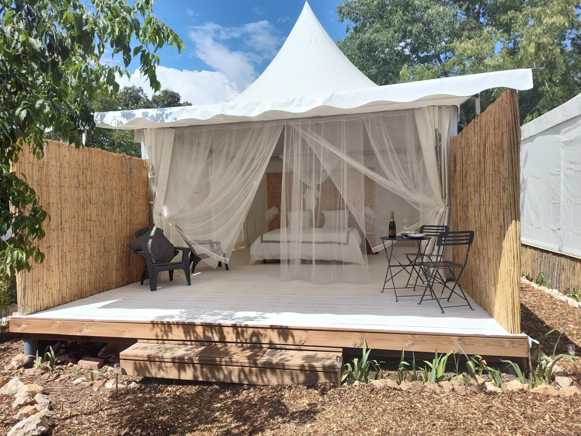 Glamping At Seraphin's Navacelles
